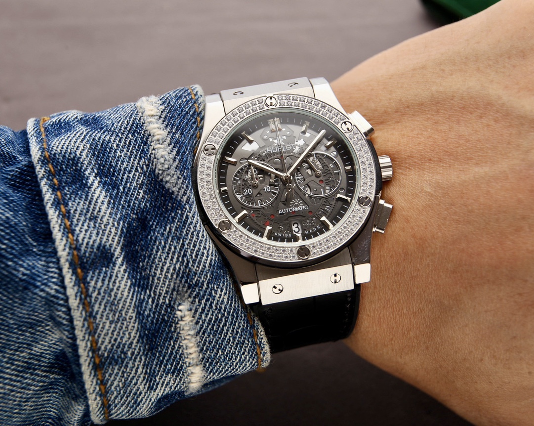 Hublot Classic Fusion 525.NX.0170.LR.1104